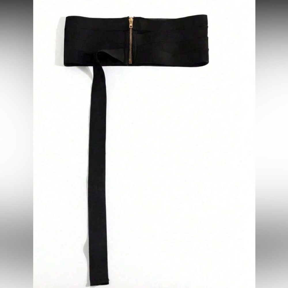 🖤 PLUS Stretch Belt 🖤 - Picture 2 of 6